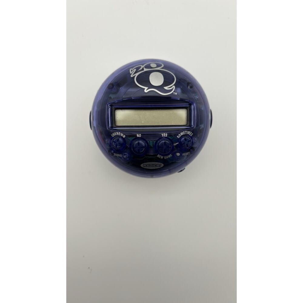 Radica 20Q 20 Questions Electronic Handheld Game 2005 Purple Tested & Works